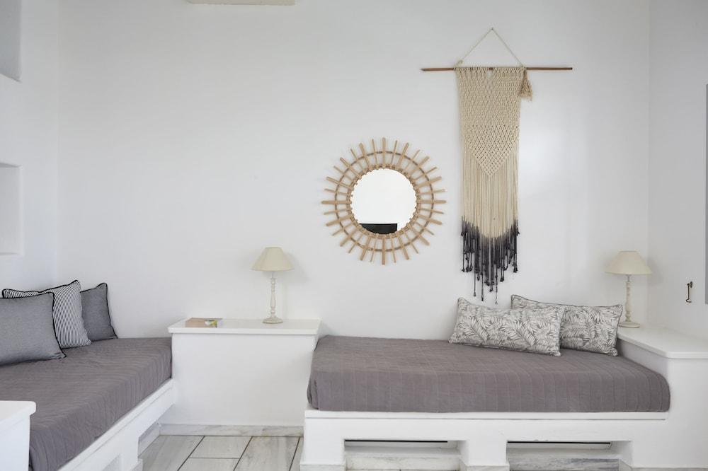 Mr. And Mrs. White Paros - Small Luxury Hotels Of The World Eksteriør billede